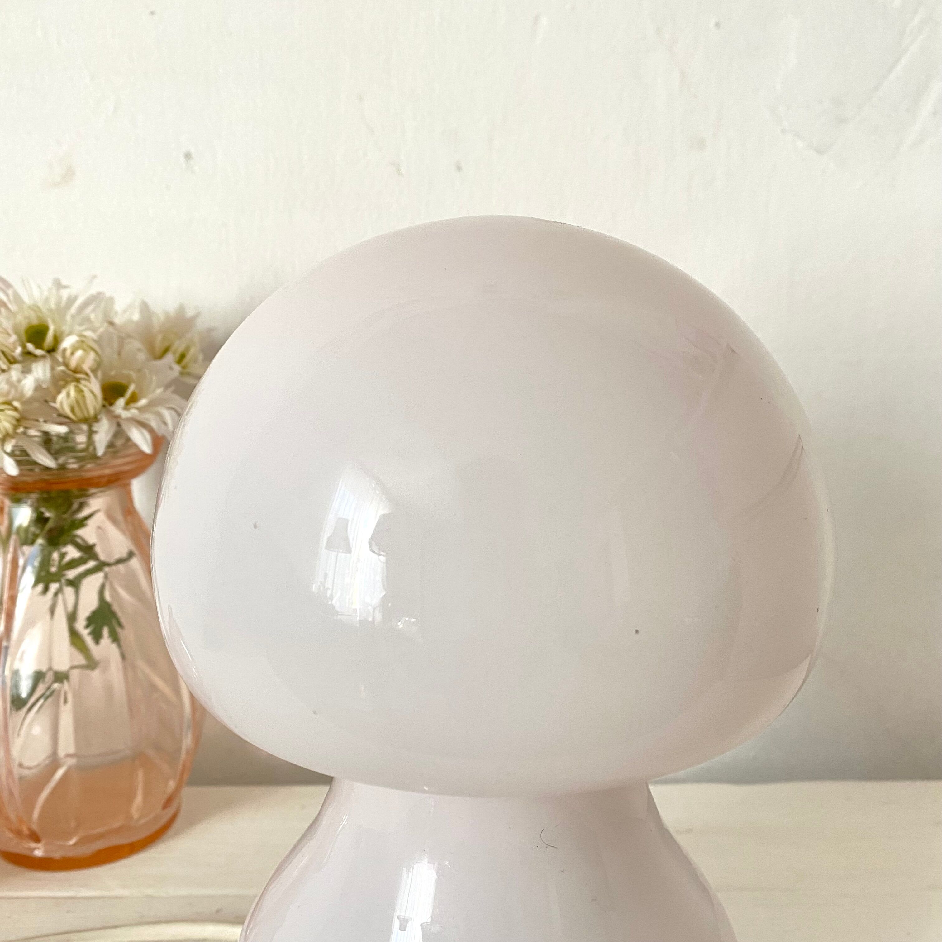 Vintage pink mushroom lamp