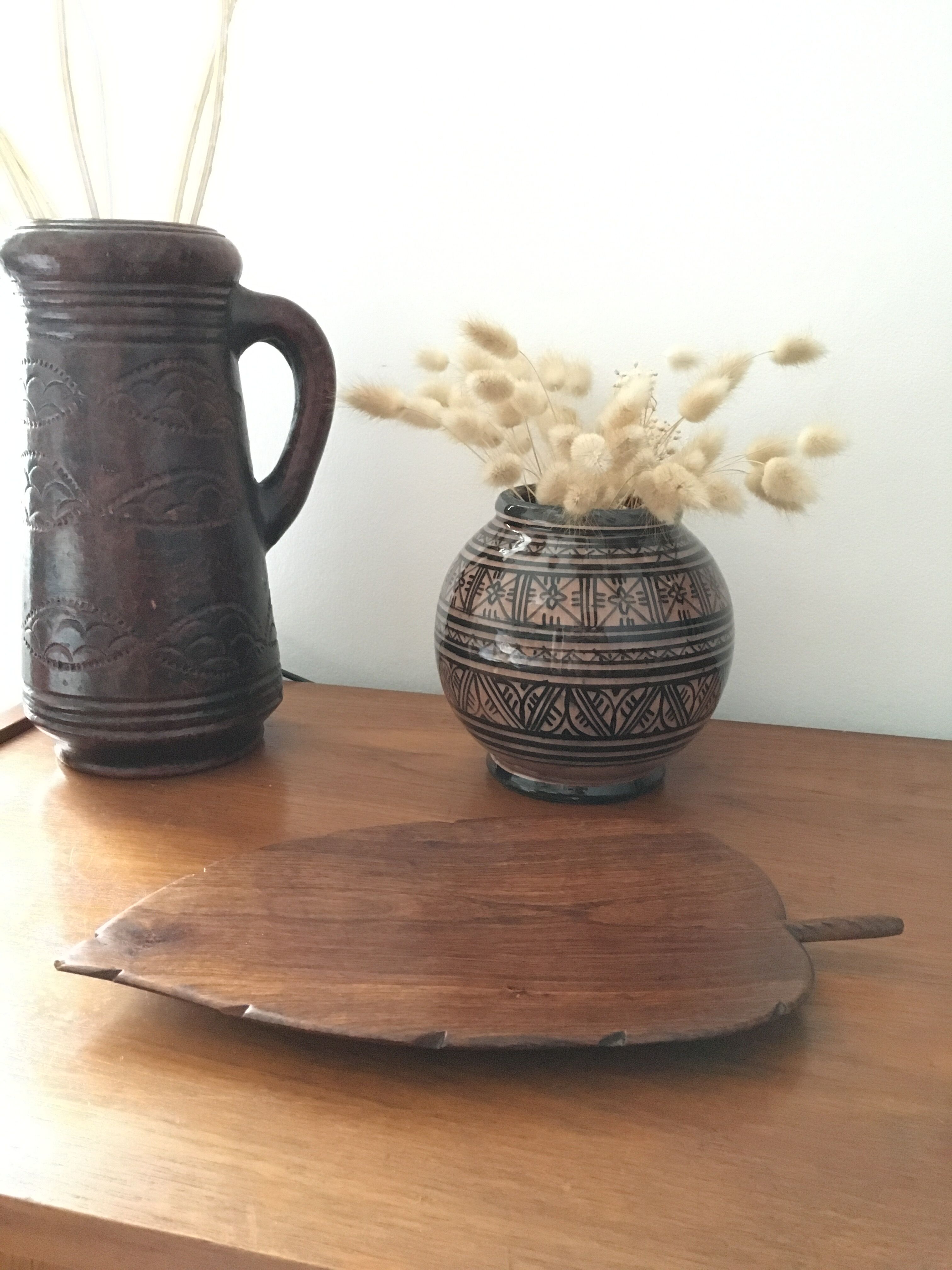 Vintage teak pocket emptier