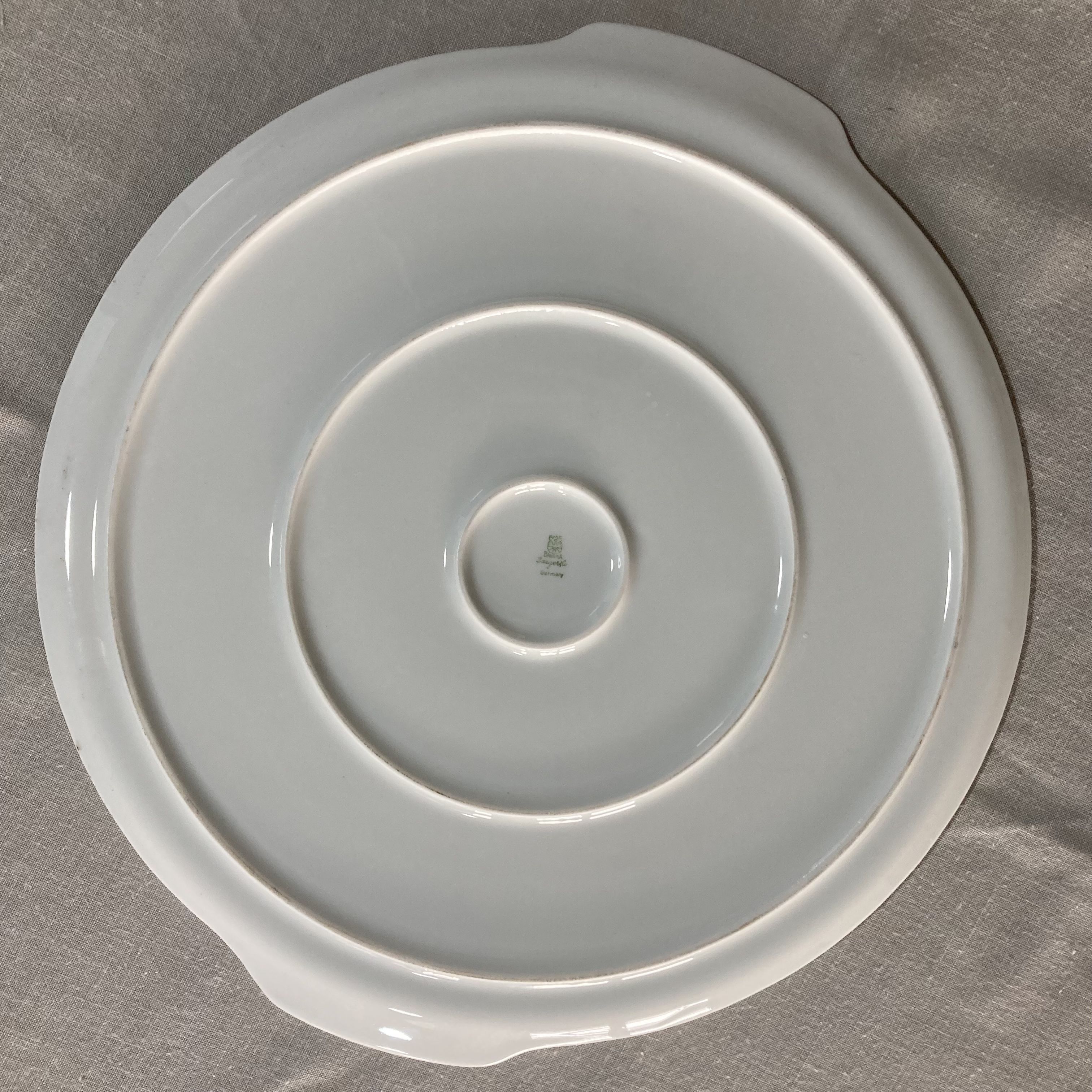 Pie dish for serving floral motifs Bavarian porcelain