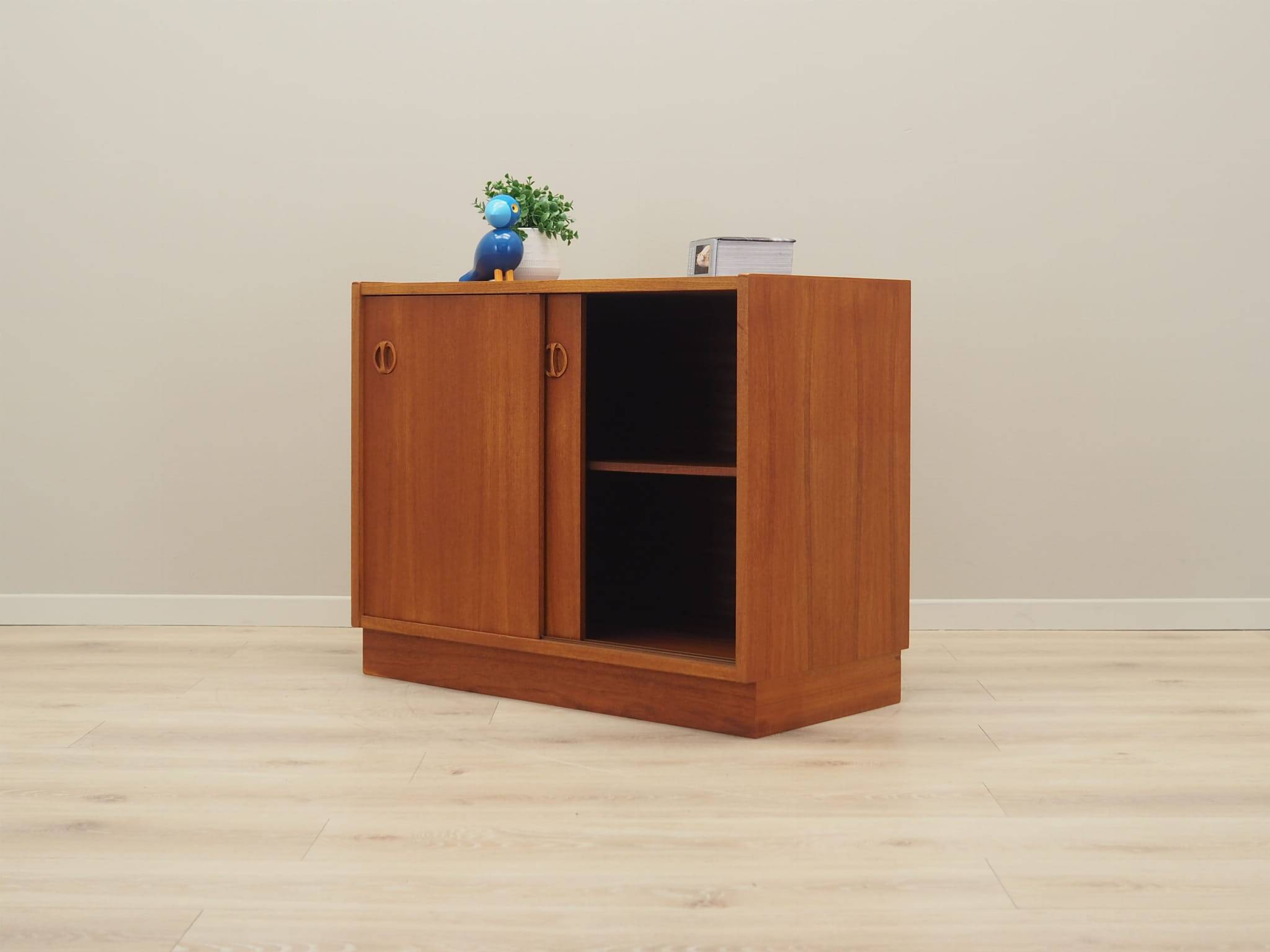 Teak cabinet, Danish design, 1970s, production: Denmark