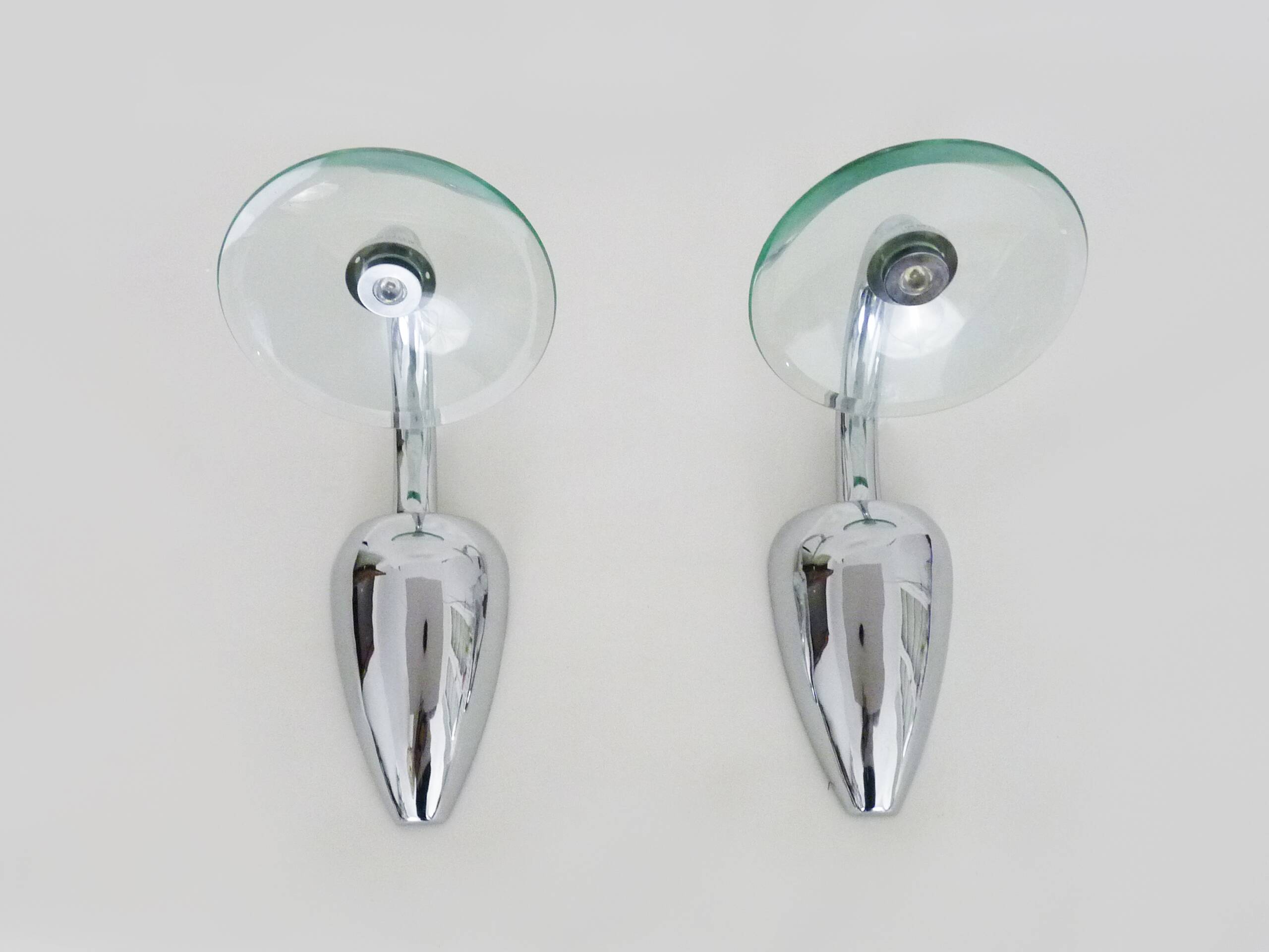 Paire d'appliques espagnole design en métal chromé et verre
