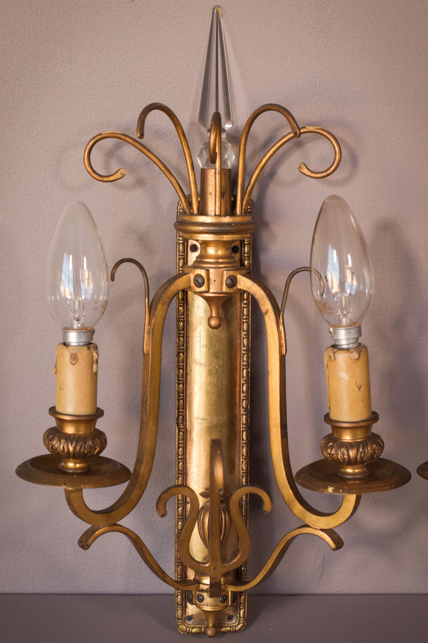 Classical High Quality Pair of Wall Lamps