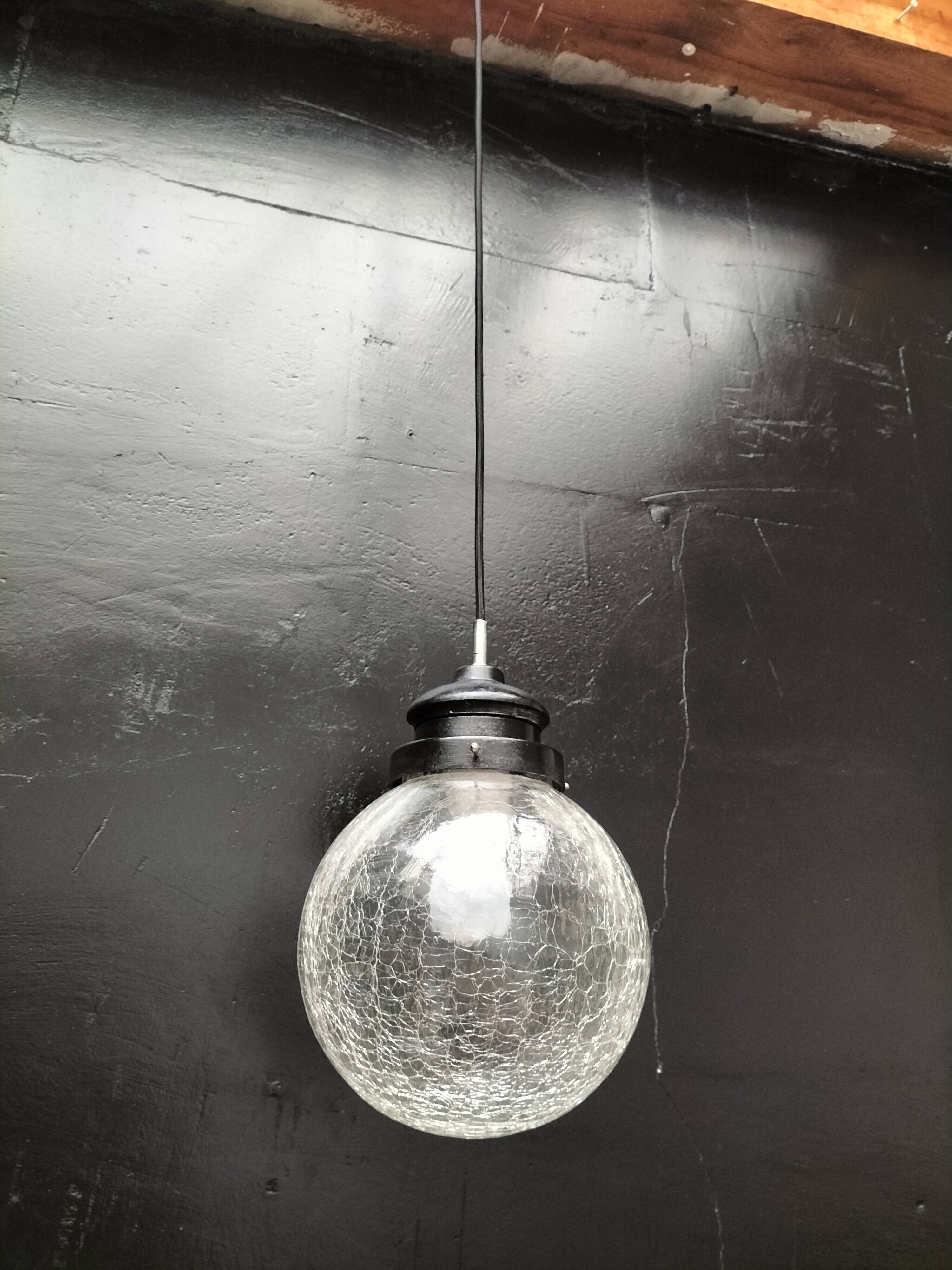 Ball suspension