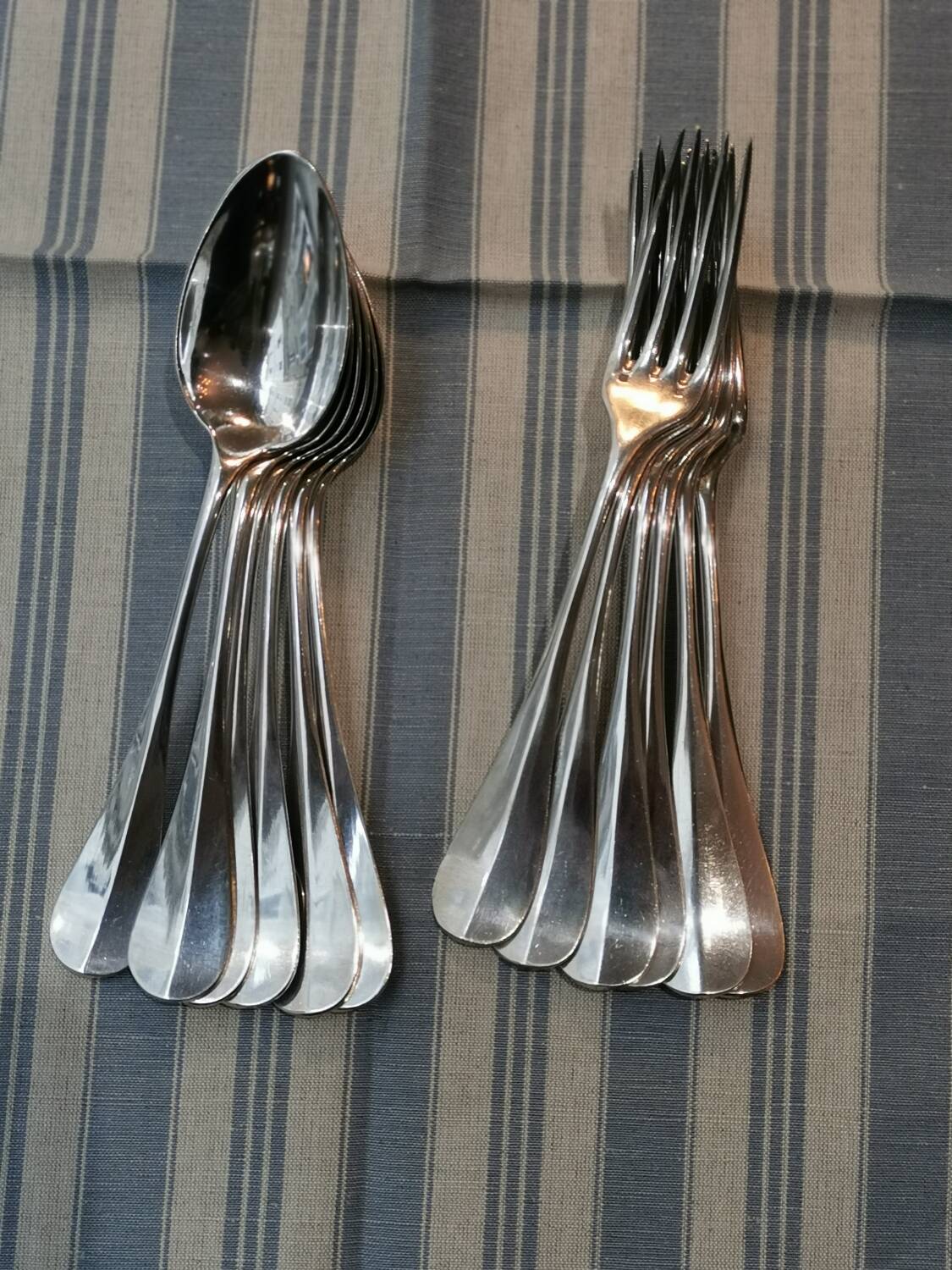 6 Fourchettes & 6 C.A.S métal argenté