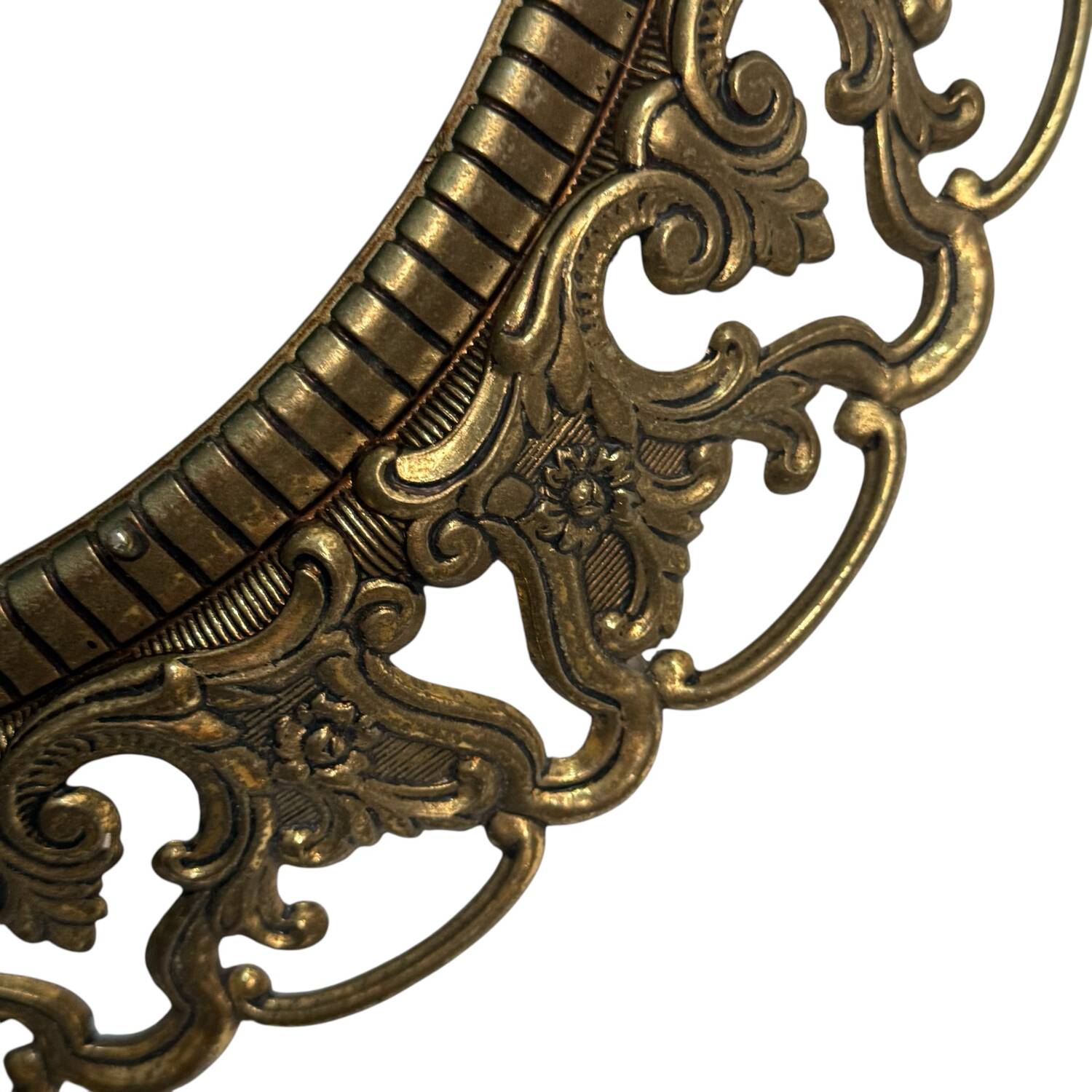 Round brass mirror from the 70s