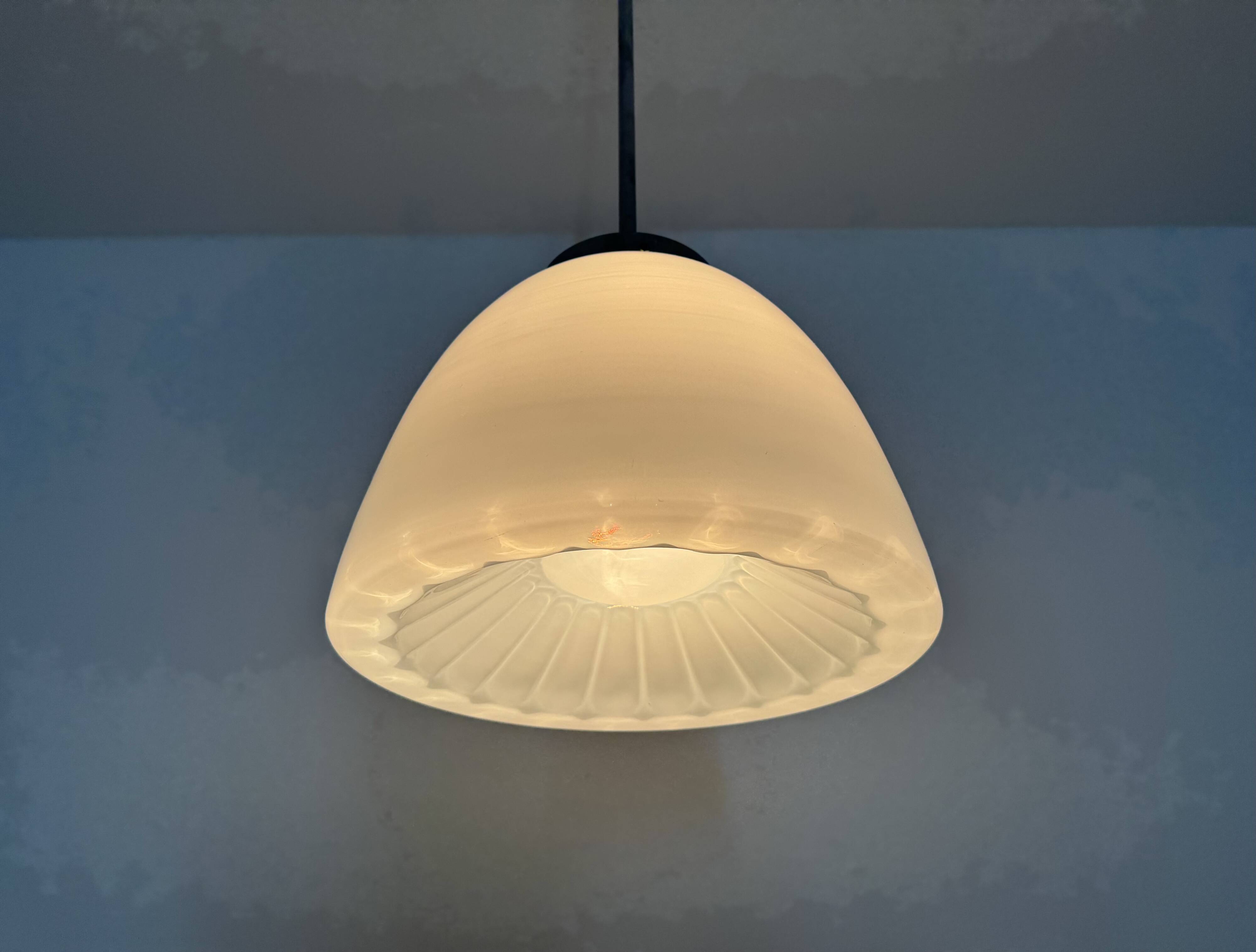 Suspension en verre opalin de Napako