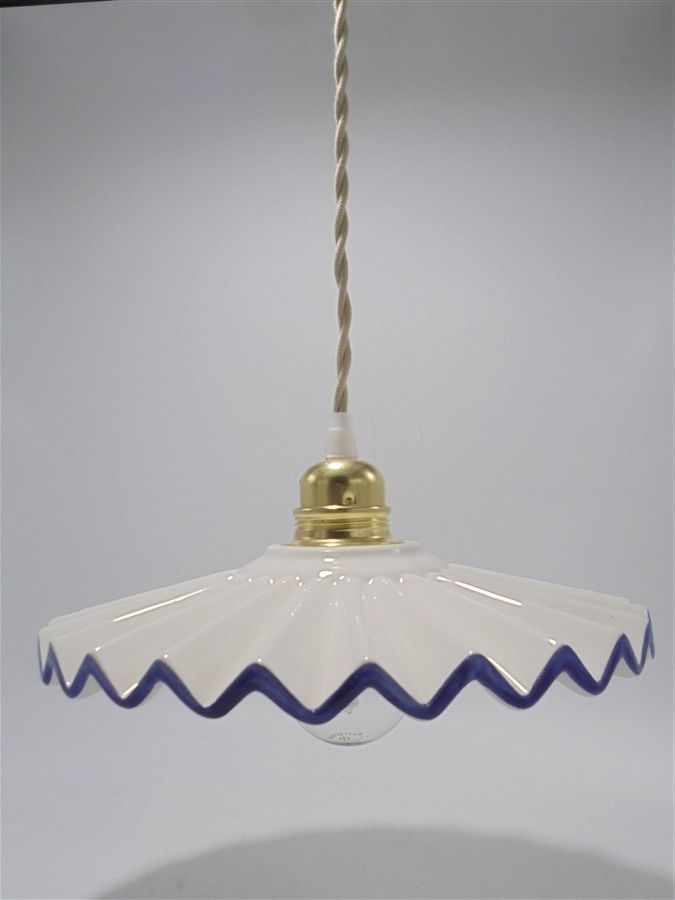 Ceramic pendant lamp