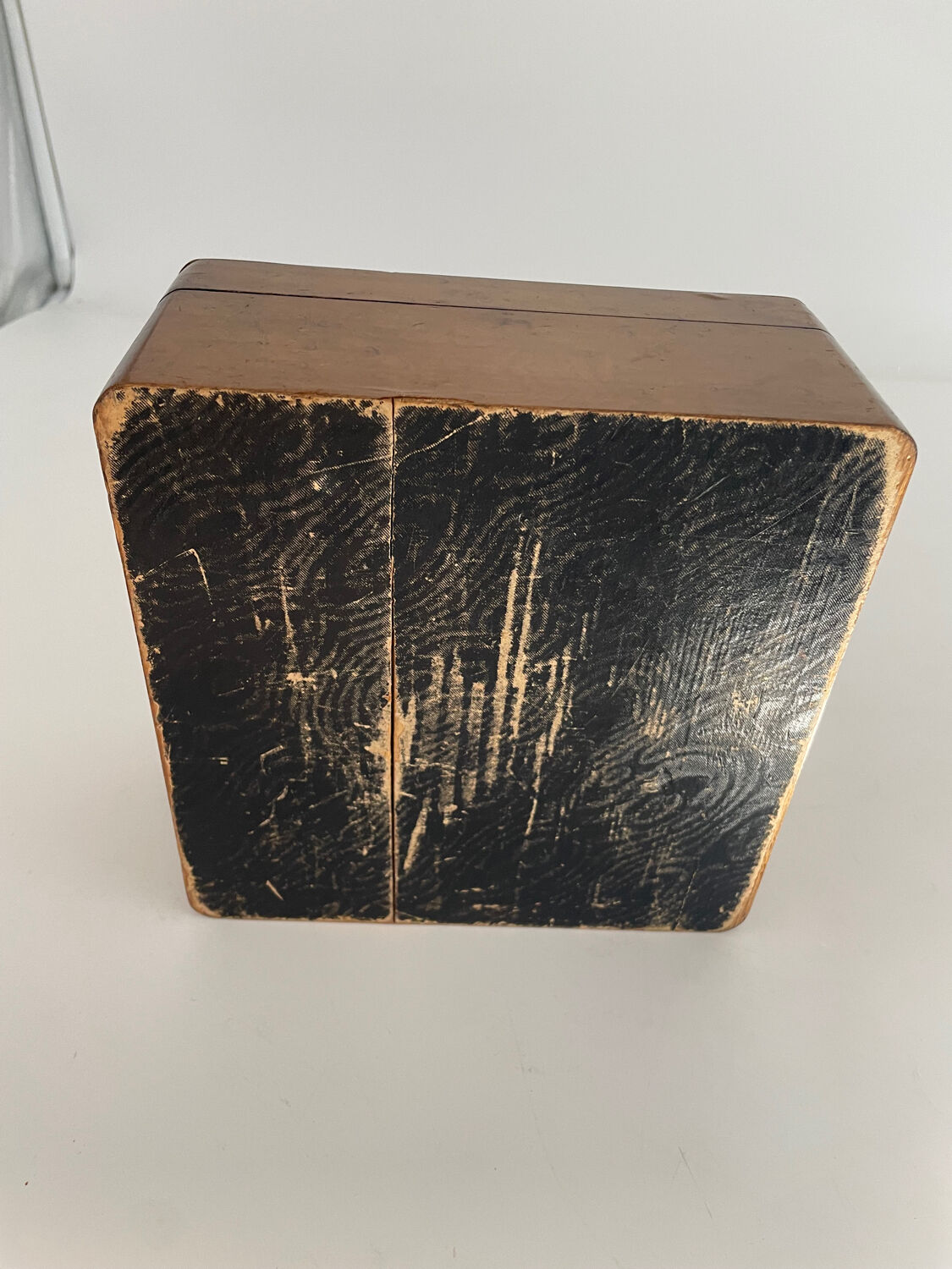 Old square wooden box, a bit of marquetry, padded, box.