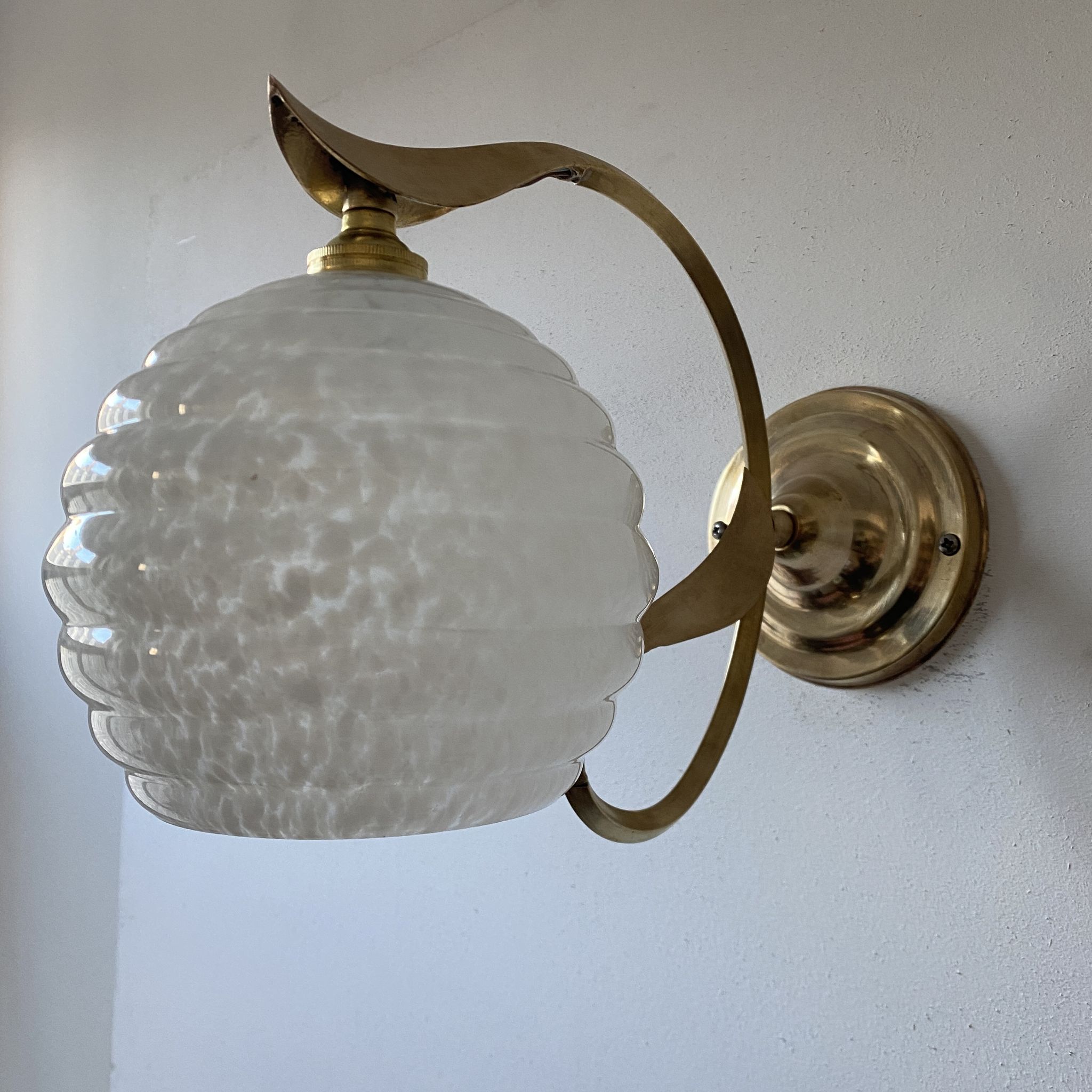 Lot 2 old vintage clichy glass sconces