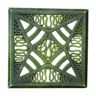 Green enamelled cast iron underside