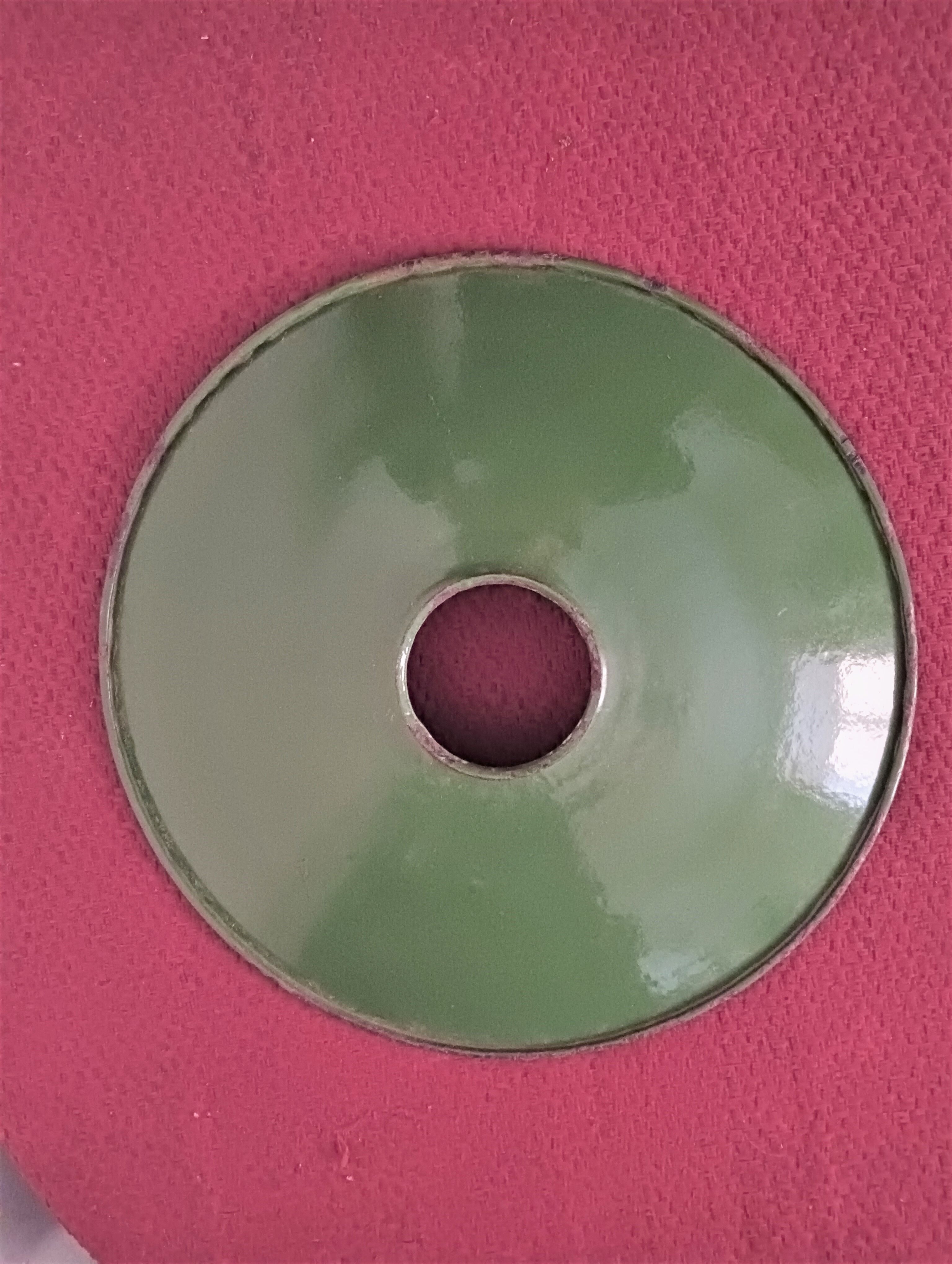 Ancienne abat jour émaillé vert indus