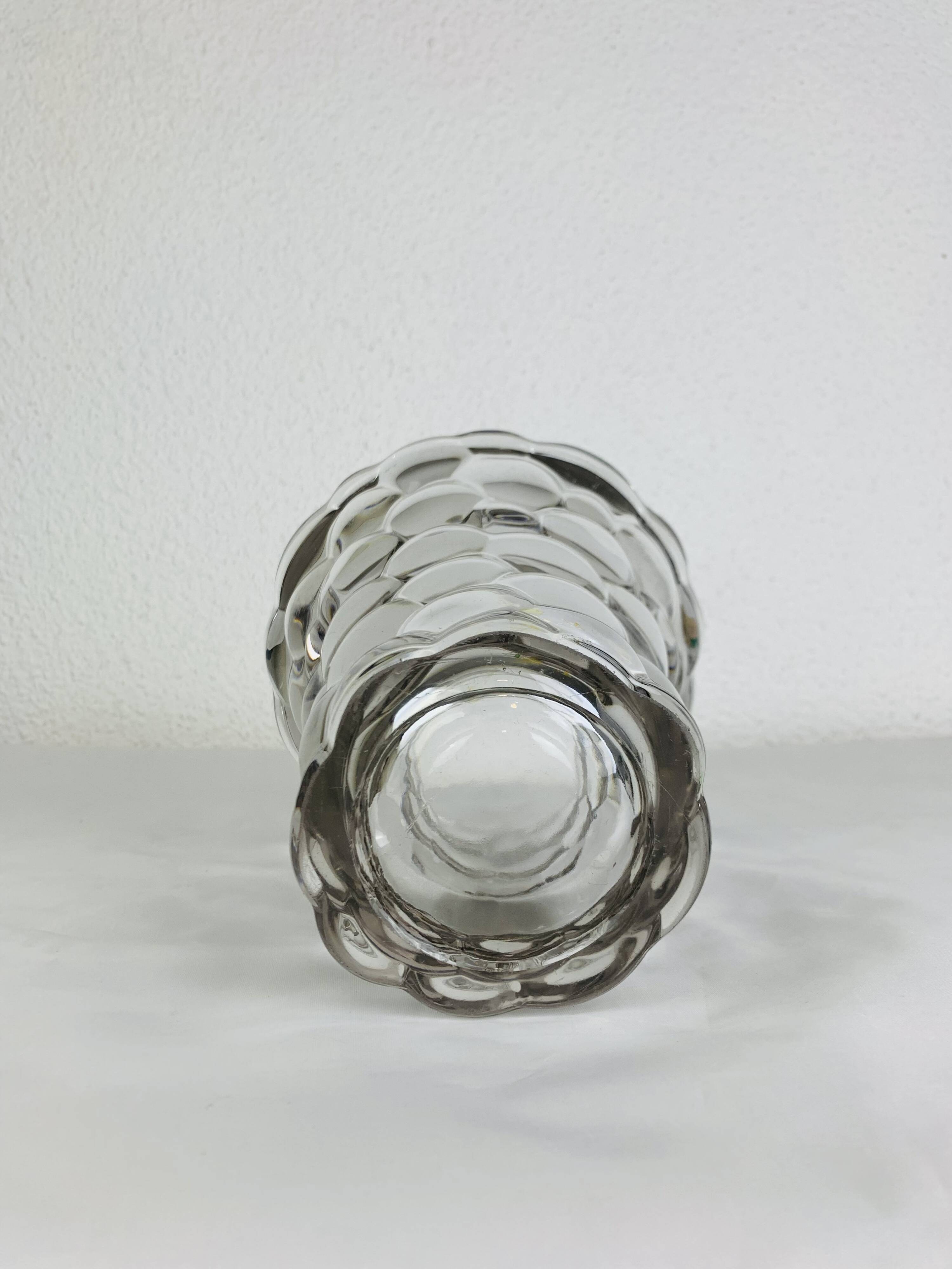 Pierre D'Avesn art deco vase, Honeycomb model