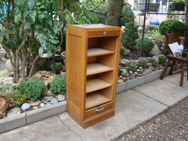 Old oak curtain binder