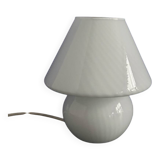Small mushroom lamp in white opaline