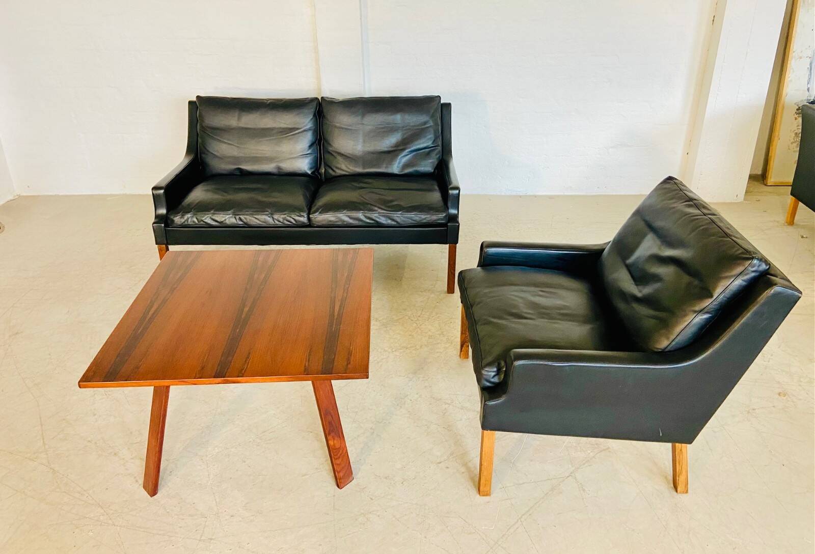 Vintage retro Danish mid-century G. Thams lounge chair in black leather