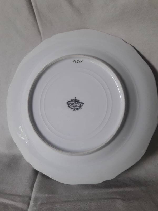 25cm Limoges scalloped plate