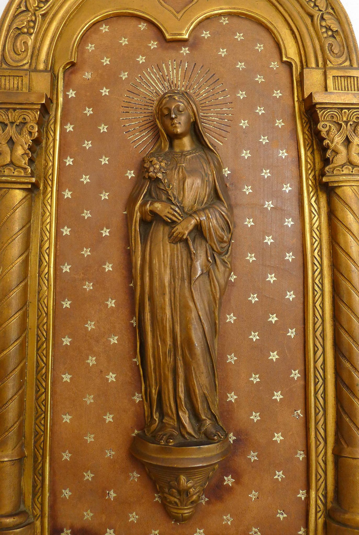 Wall decoration icon of the Holy Virgin