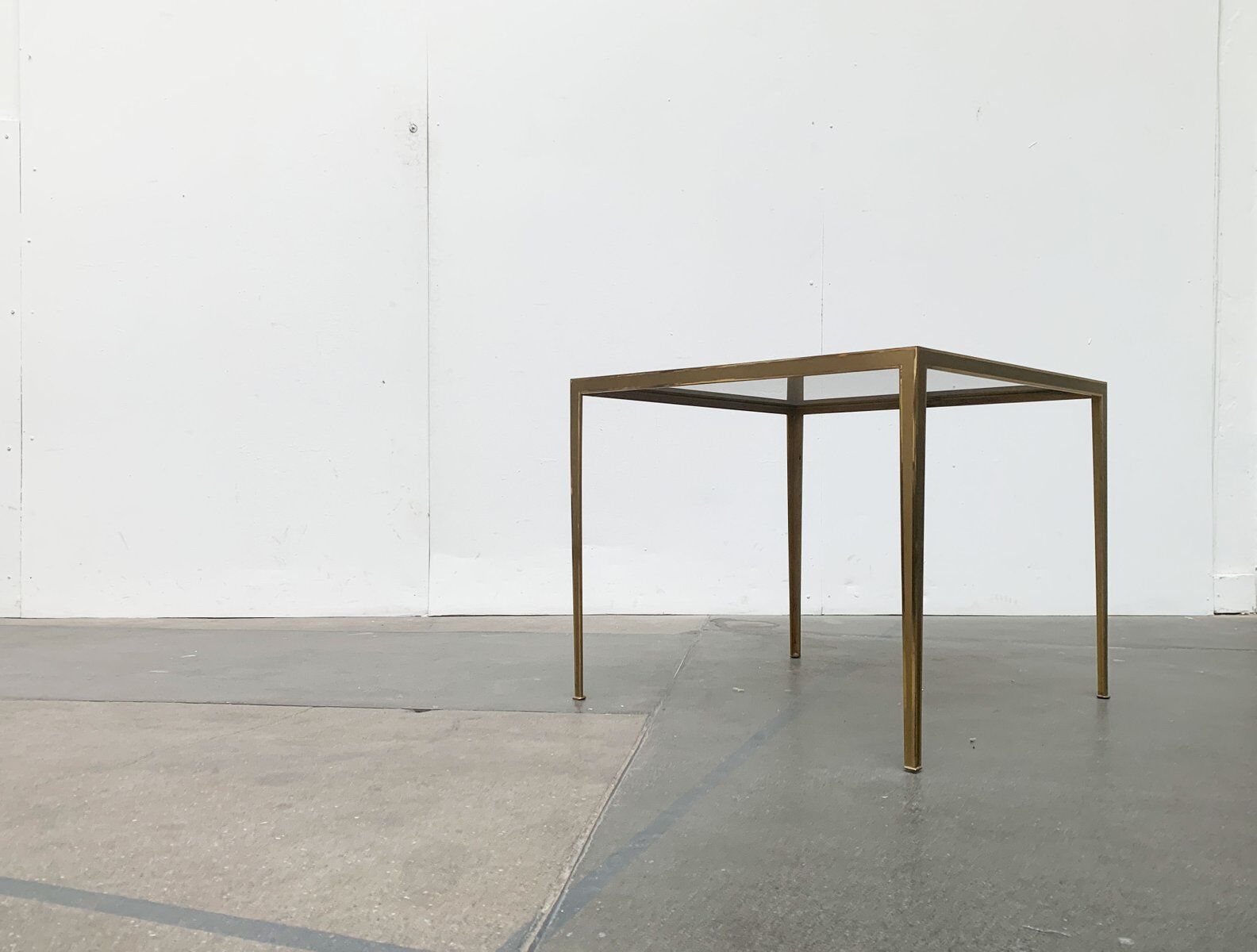 Brass and Glass Side Table in Hollywood Regency German Mid-Century Style by Vereinigte Werkstätten, 1960s