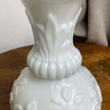 Portieux vase in white opaline