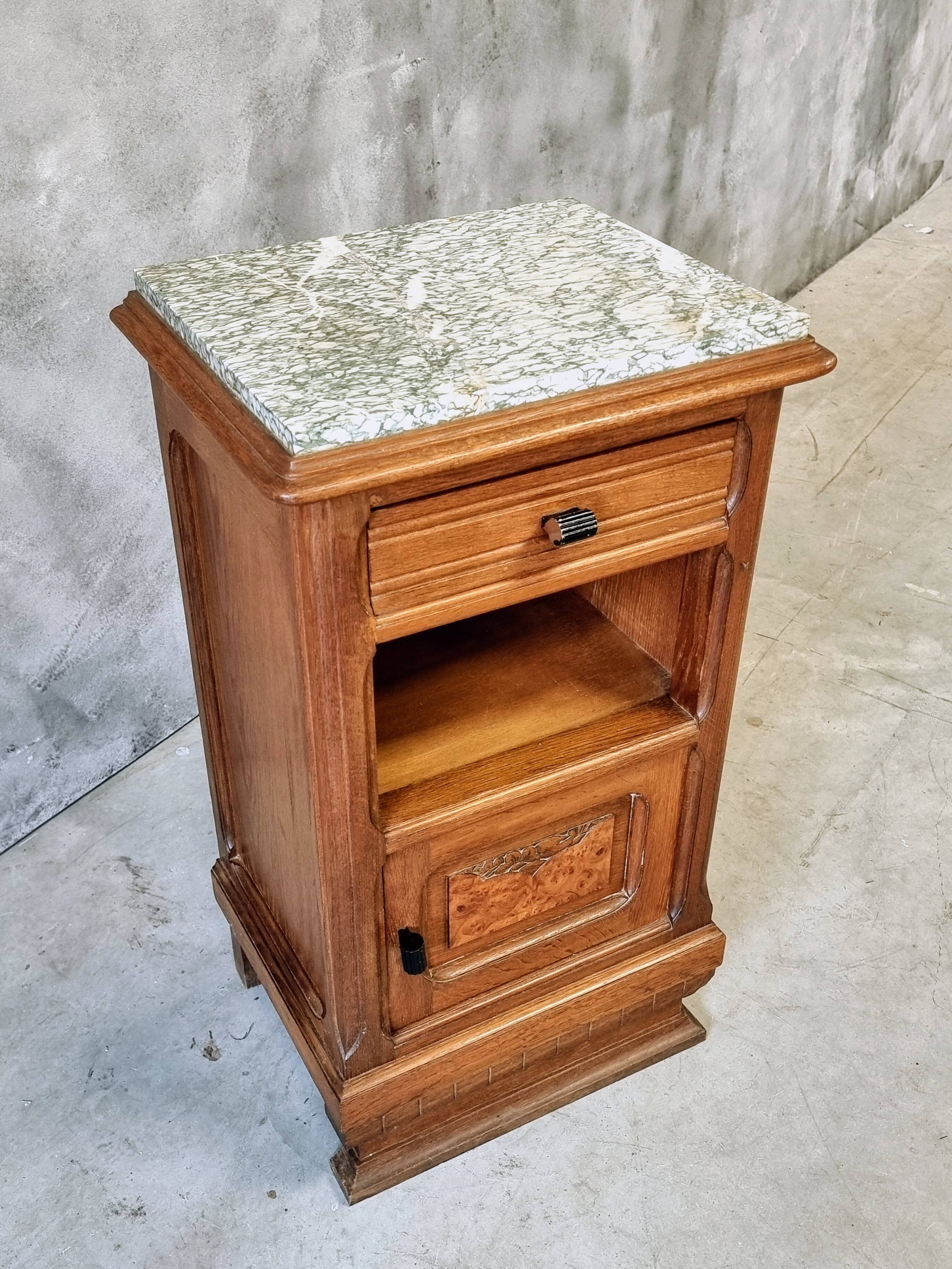 Table De Chevet Ou Meuble D'appoint Avec Porte, Tiroir Et Dessus Marbre