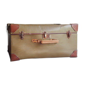 Valise - vintage retro box with mid-20th century stripes