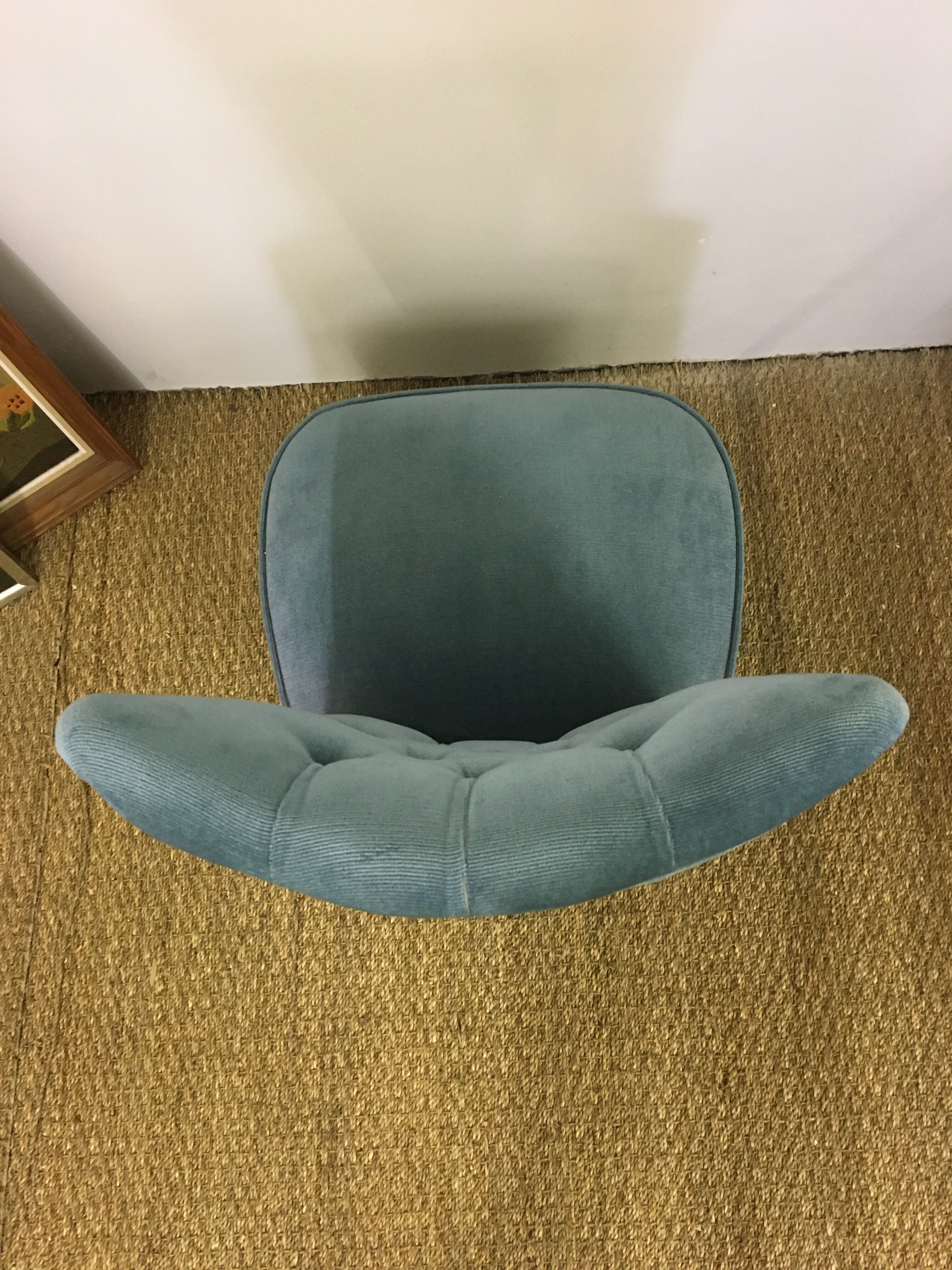 Vintage blue velvet toad chair