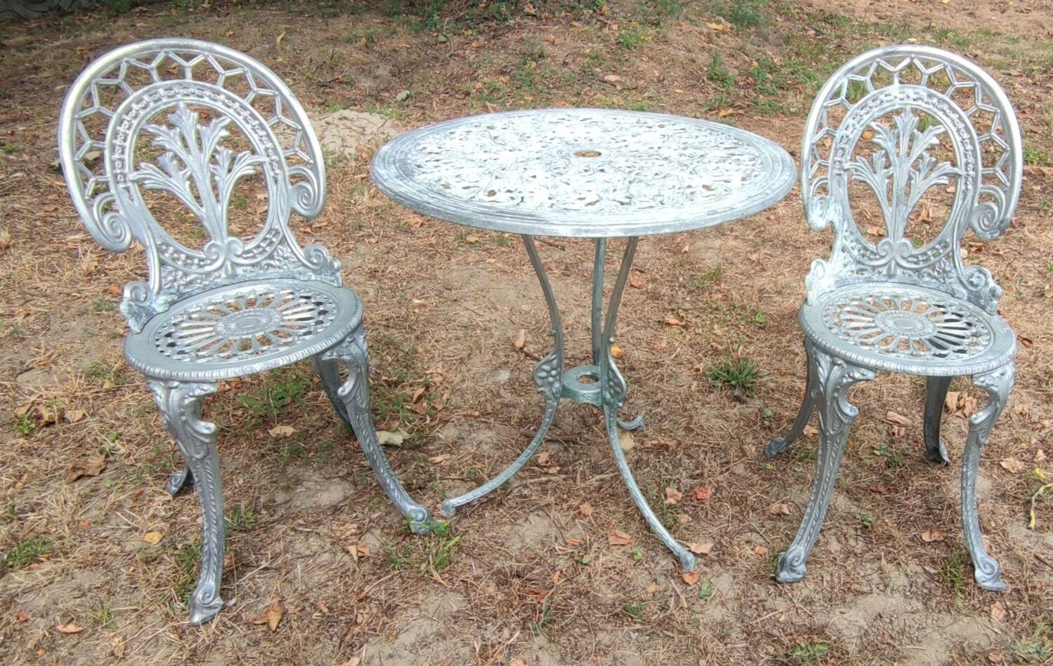 Vintage English style aluminum garden furniture