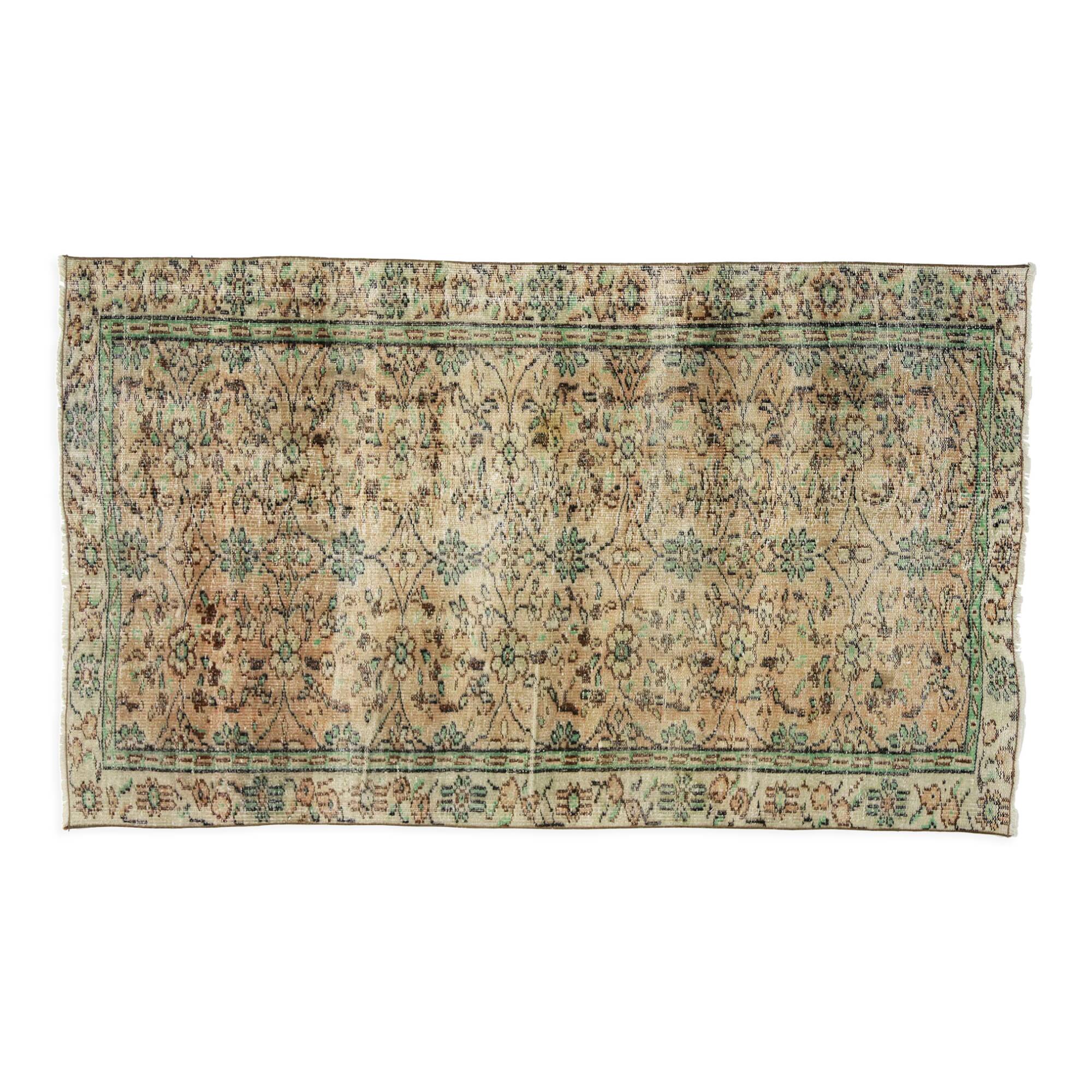Anatolian handmade vintage rug 204 cm x 125 cm