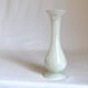 Vase soliflore opaline blanc vintage