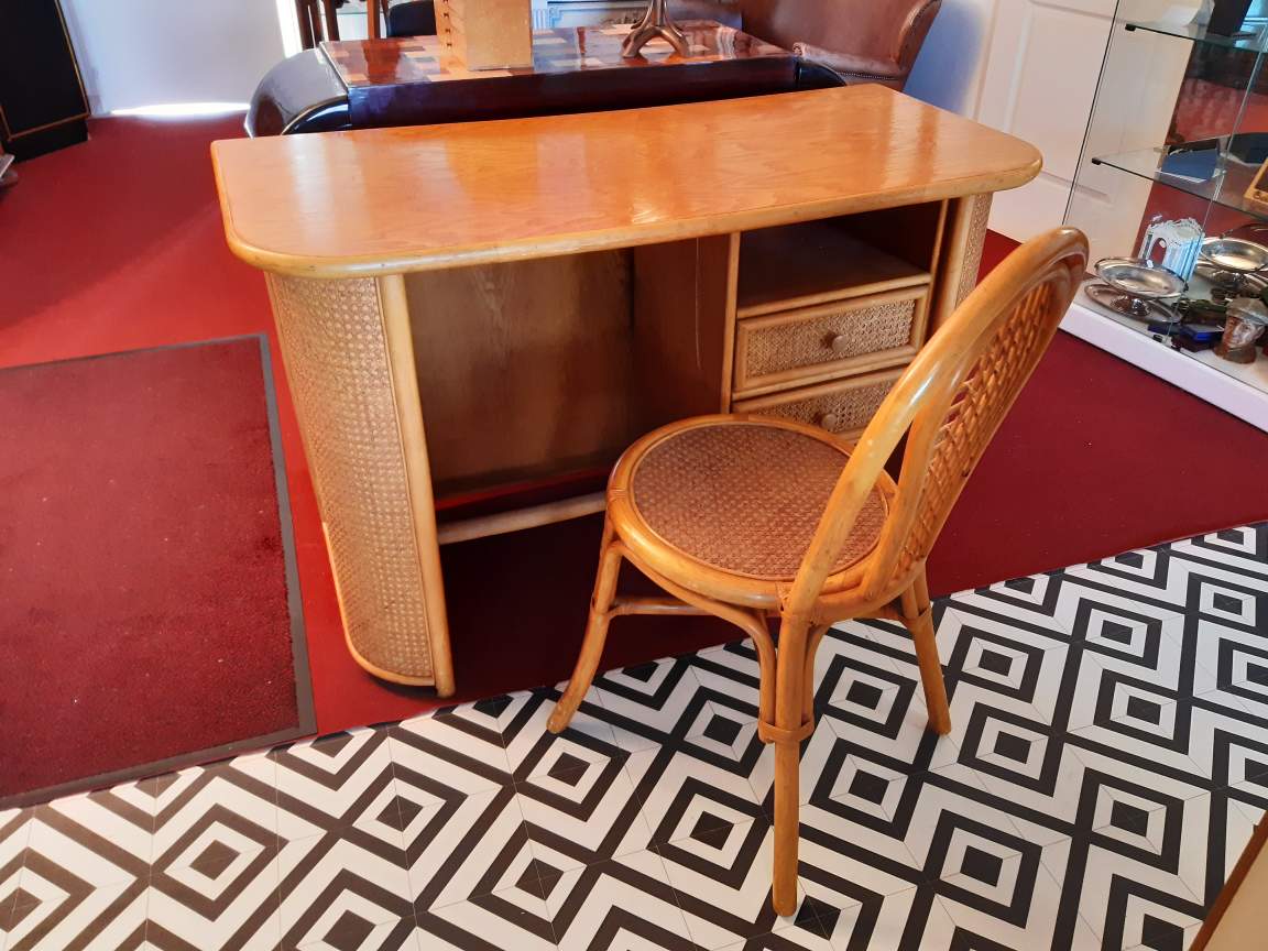 Desk with vintage rattan chair