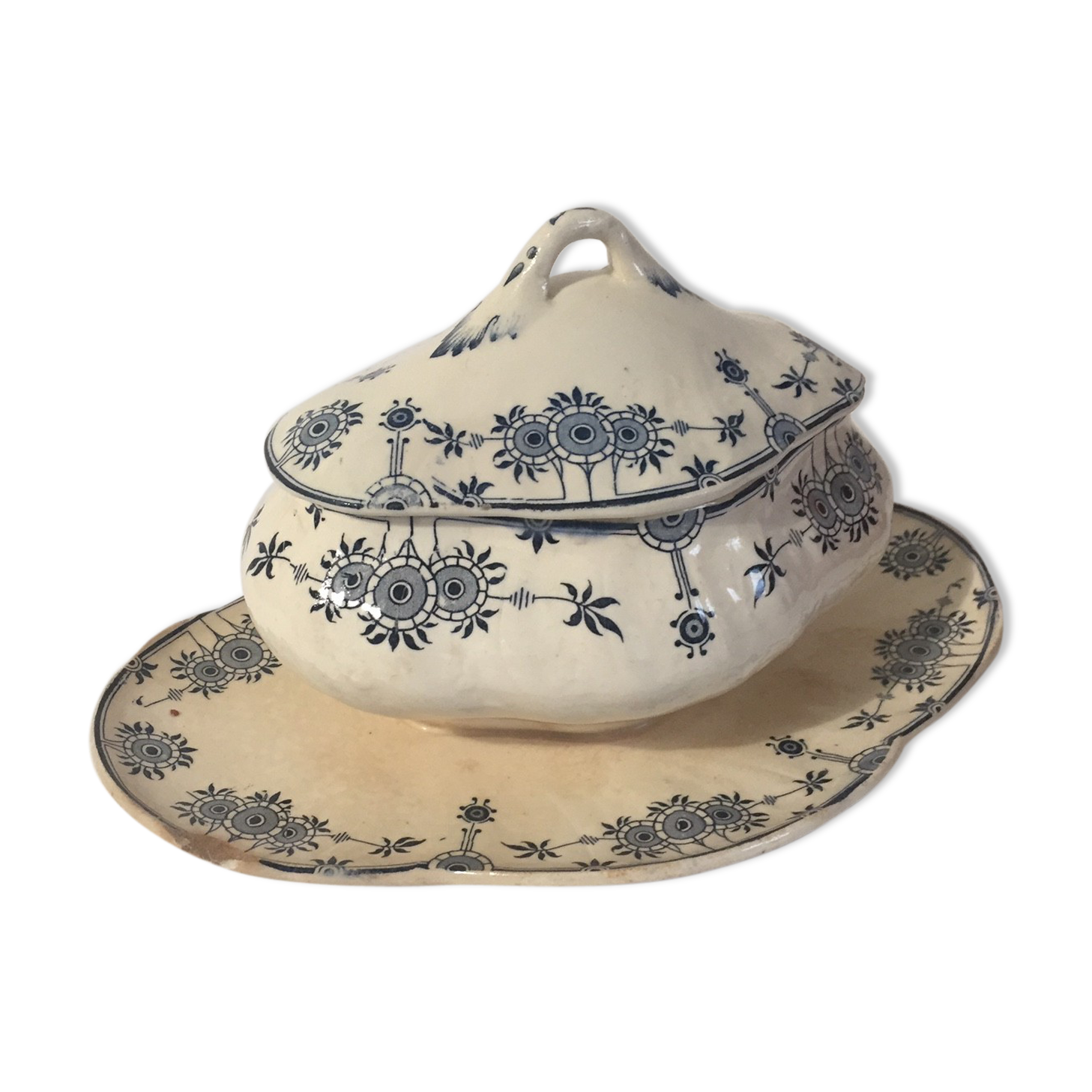 Gien's saucière model Copenhague