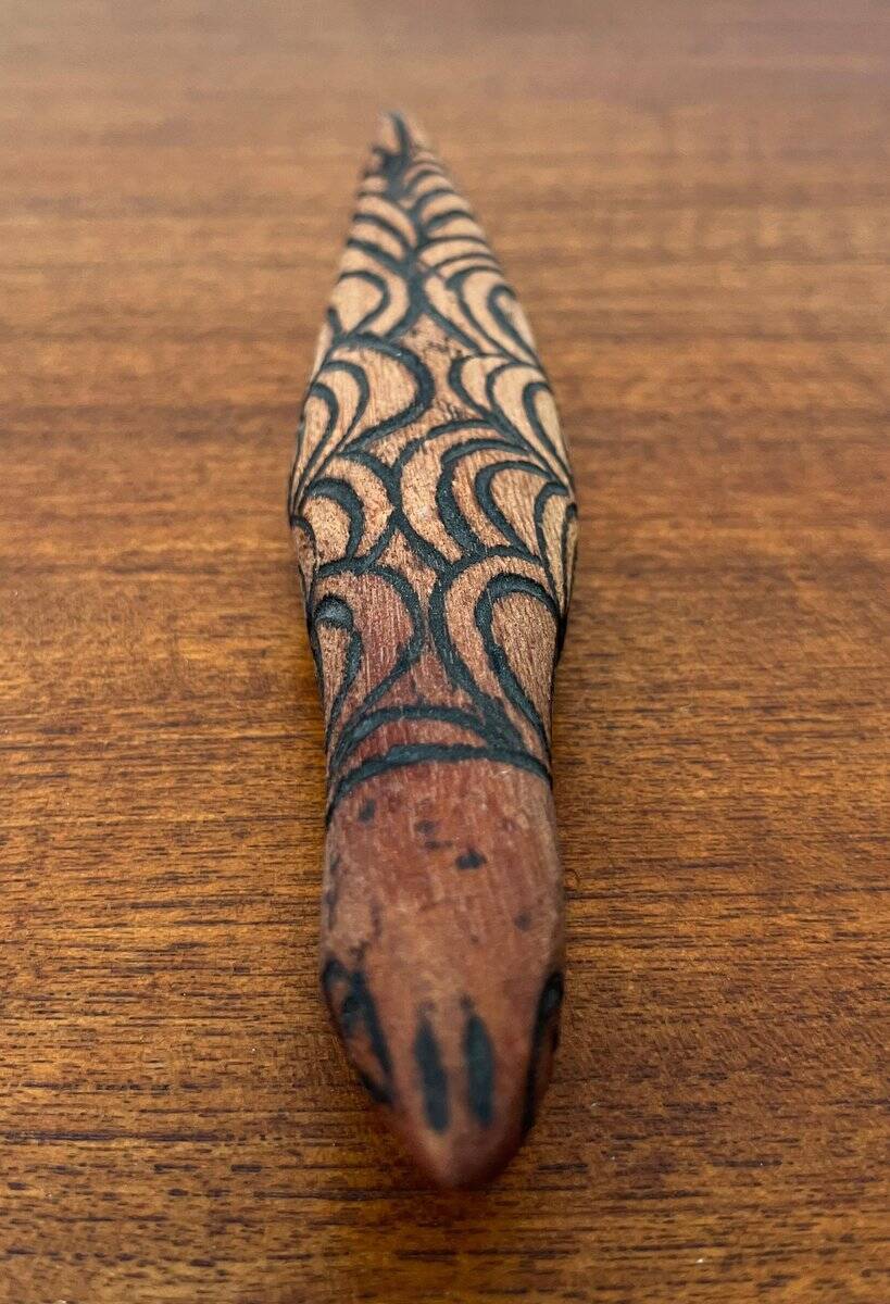 Vintage Australian Aboriginal Art Carved Wooden Animal Figurines, Set of 2