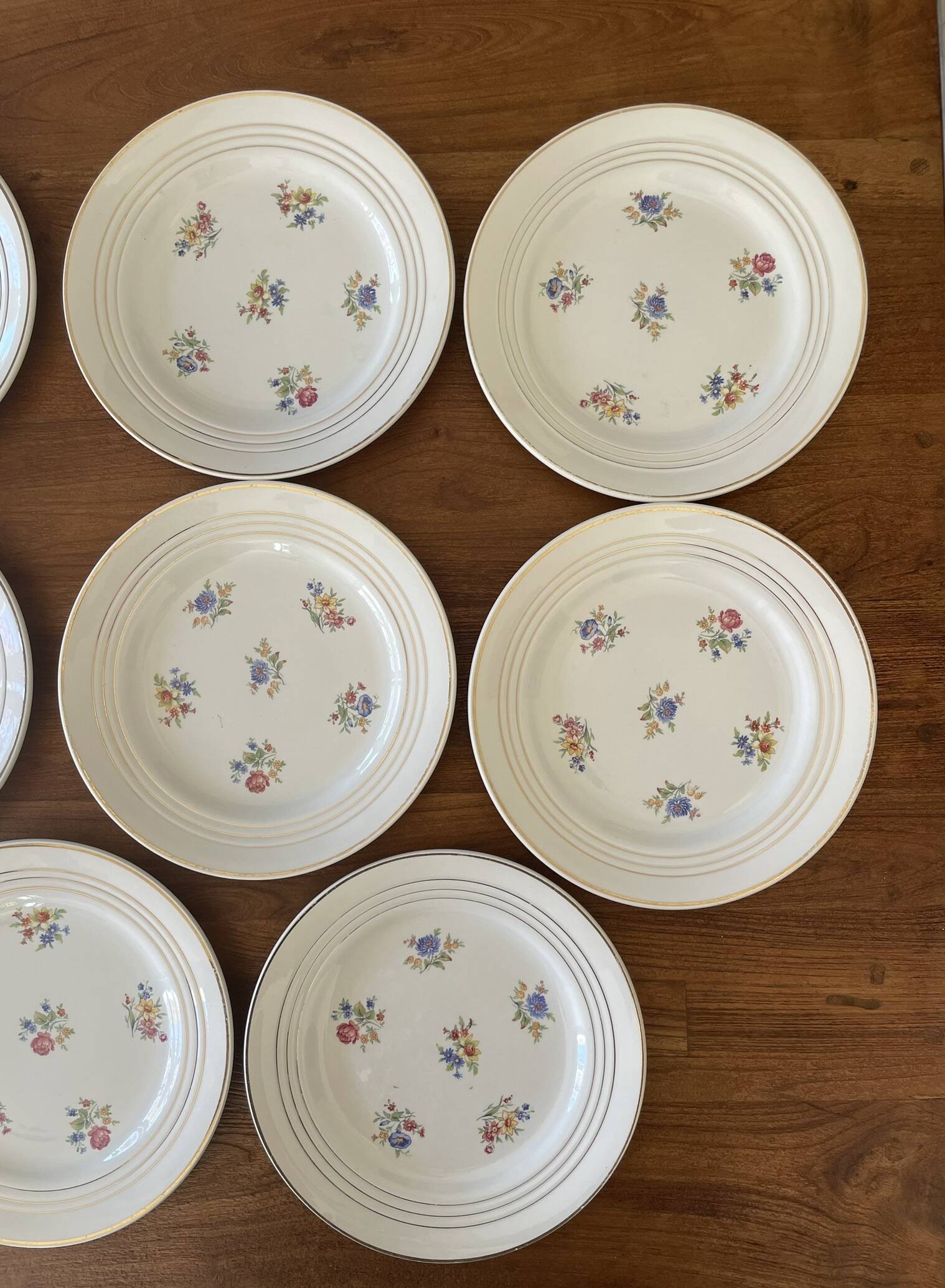 Set of 8 semi-porcelain Céranord France dinner plates, Versailles model
