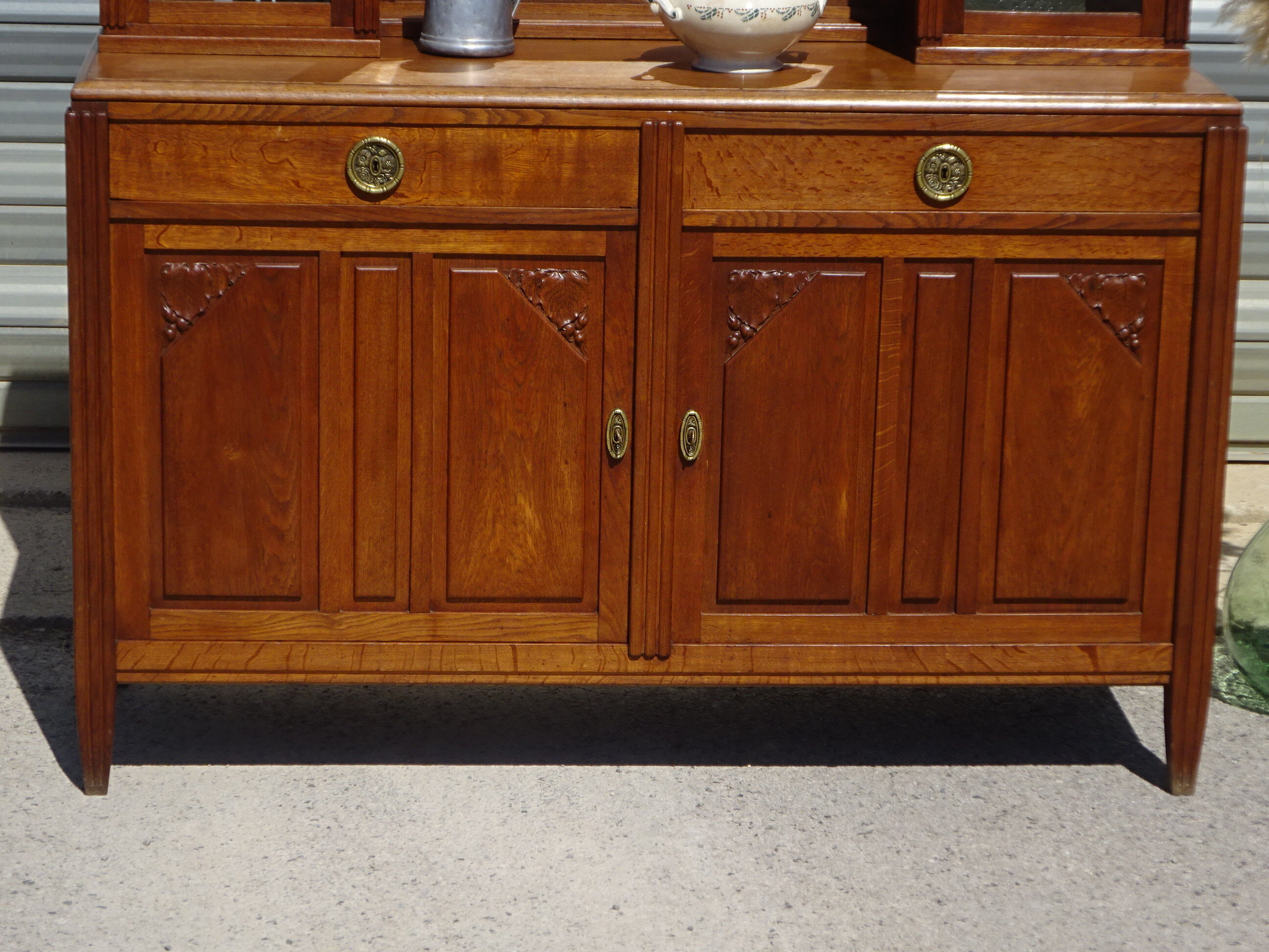 Buffet Art Déco avec guérites et miroir