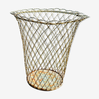Old paper basket
