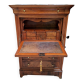 Important secretary in walnut from the Louis Philippe period, 19th century.