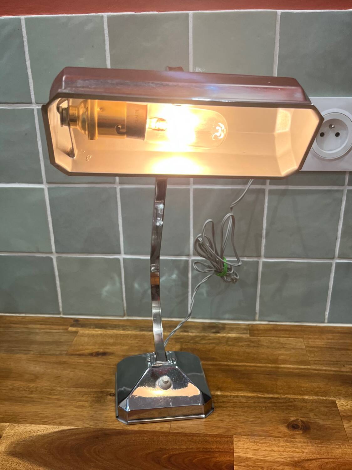 Art Deco lamp in chrome metal
