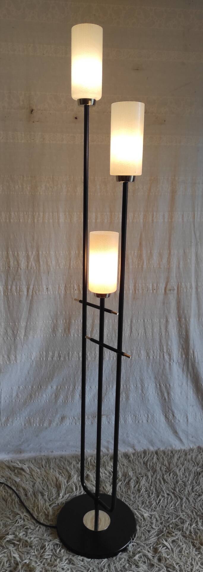 Modernist three-light floor lamp with opaline tulip - 1950s/60s