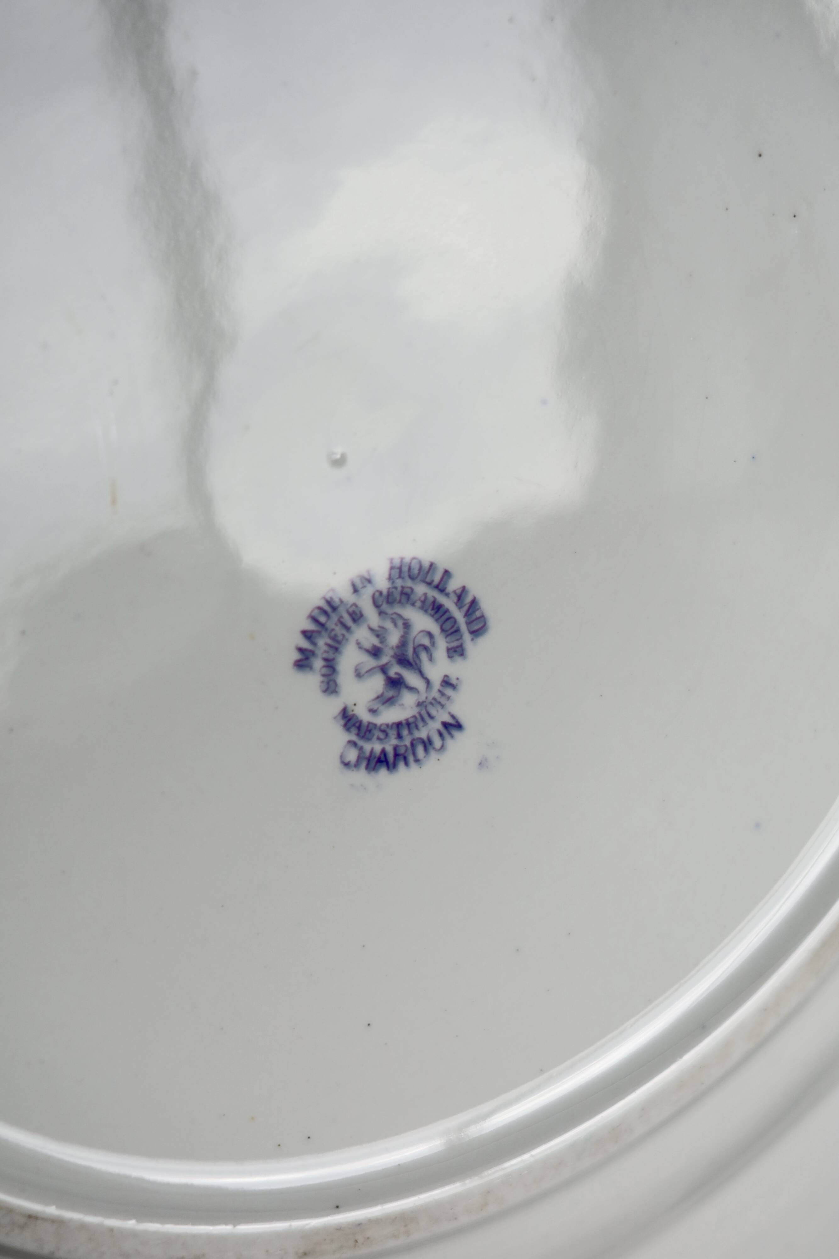 Antique earthenware serving dish from Société Céramique Maastricht – Floral decoration