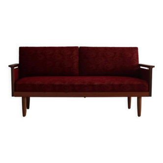 Illum Wikkelso vintage couch