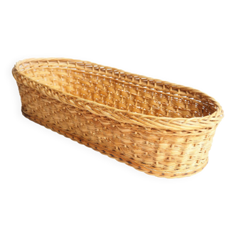 Light rattan bread basket