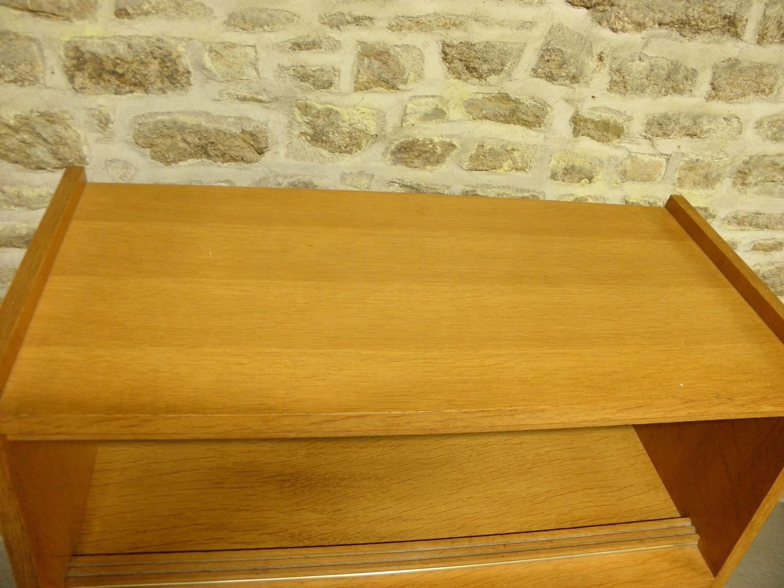 Secretary feet compass 60s