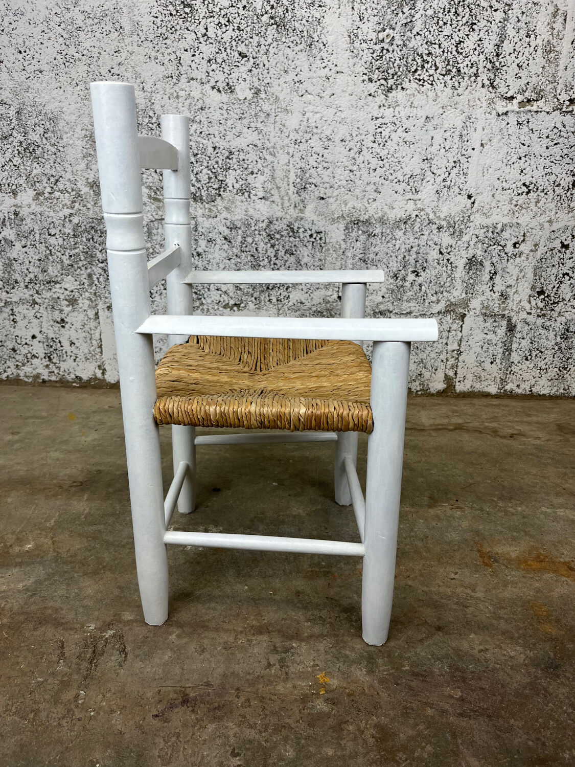 Chaise paillée enfant