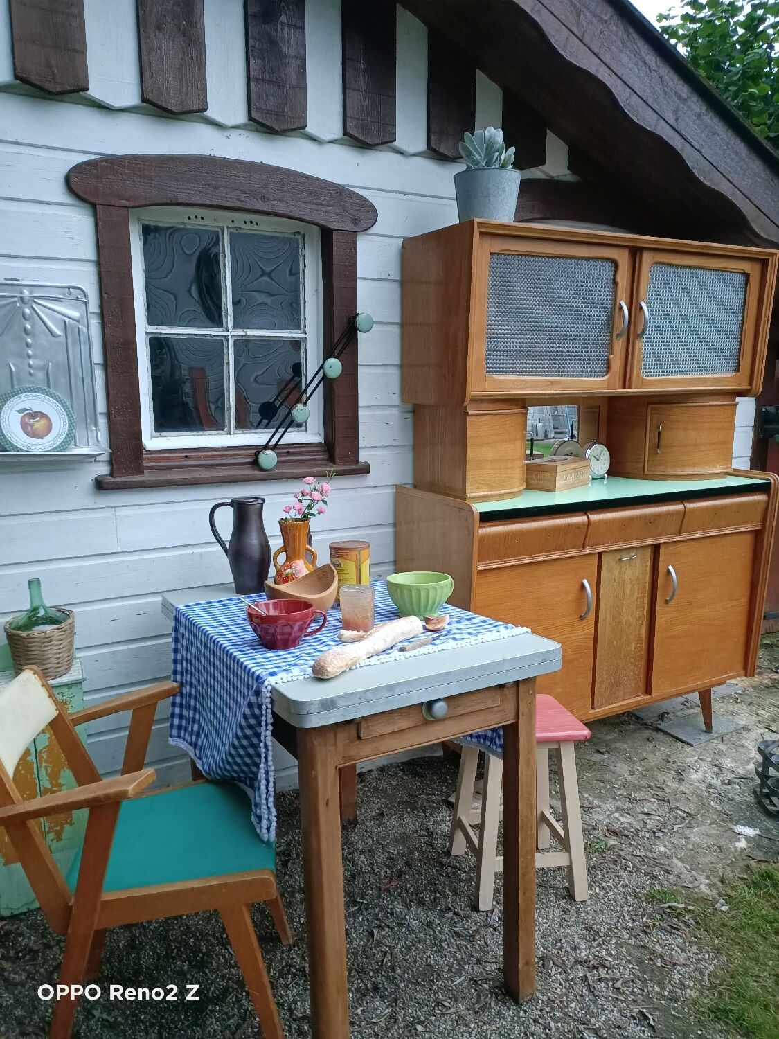50s kitchen buffet