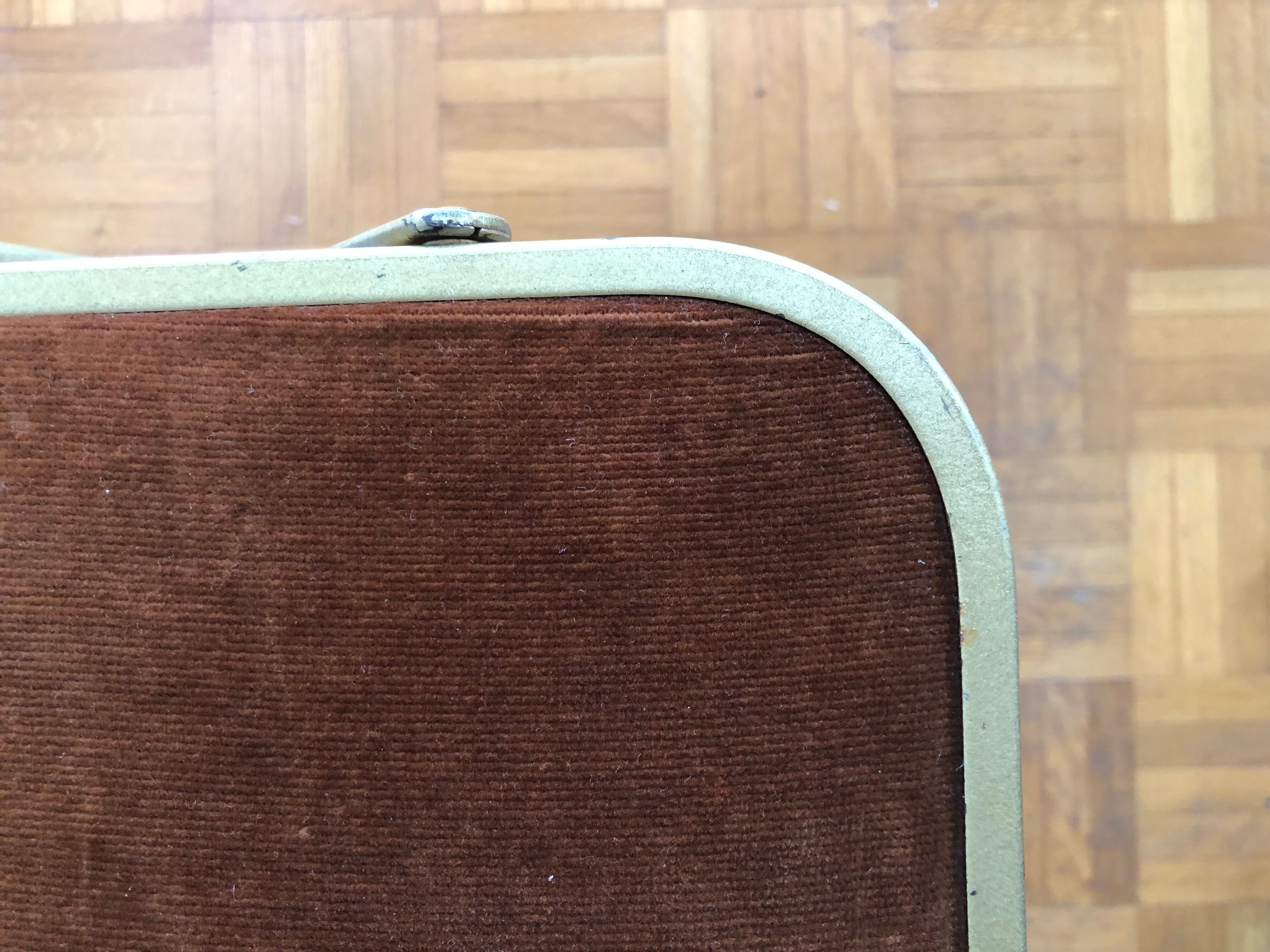 Pair of vintage folding chairs