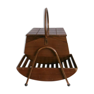 Wood seamstress