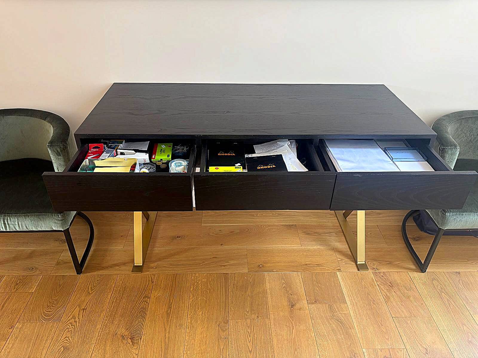 Console desk NV Gallery black wood and brass, 3 drawers.