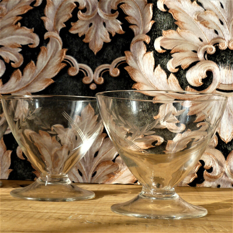 Five ancient engraved crystal verrines