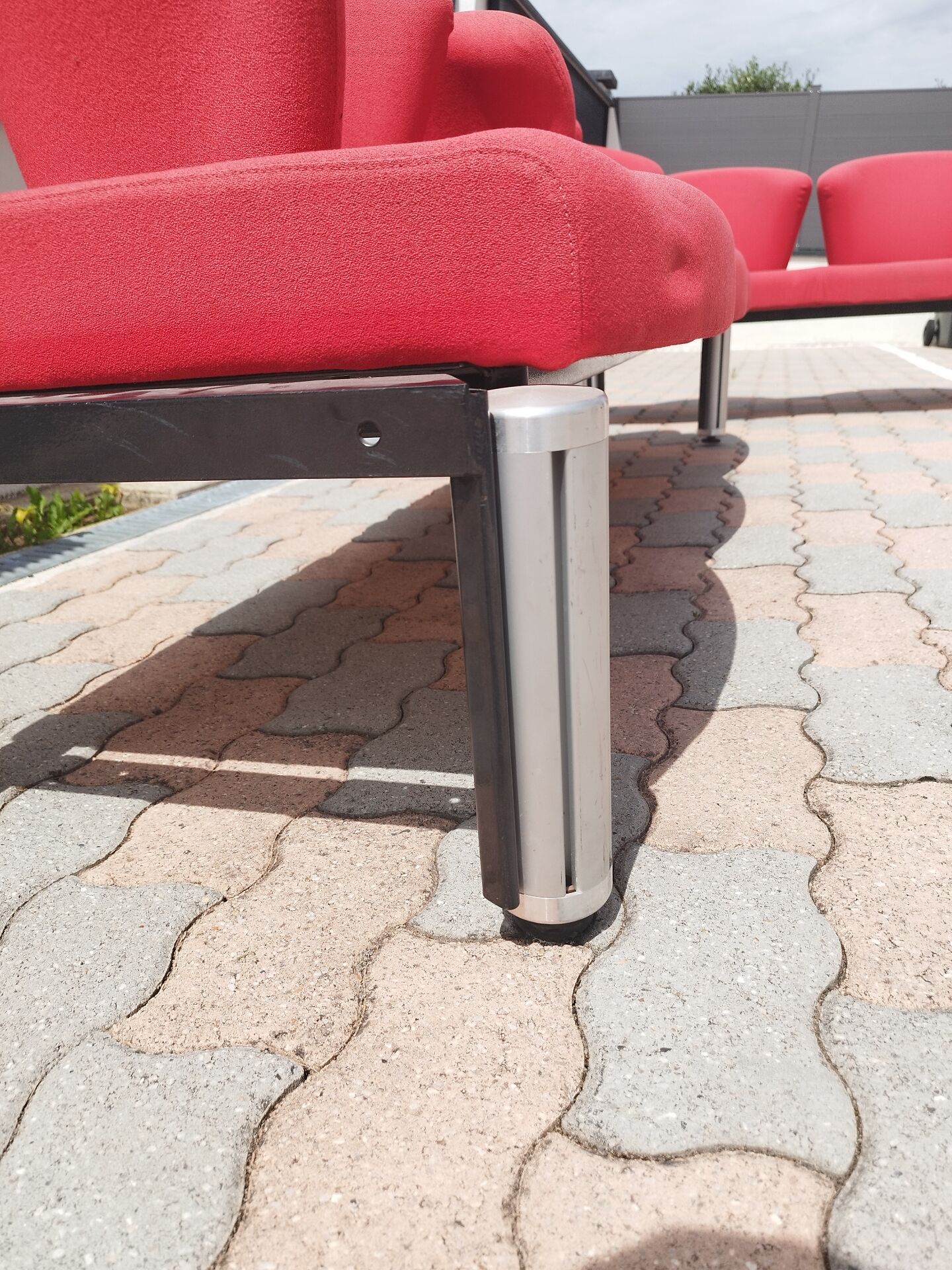 Modular 5-seater bench