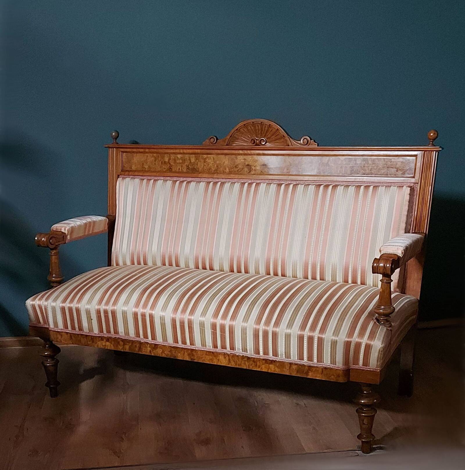 Canapé scandinave années 1920